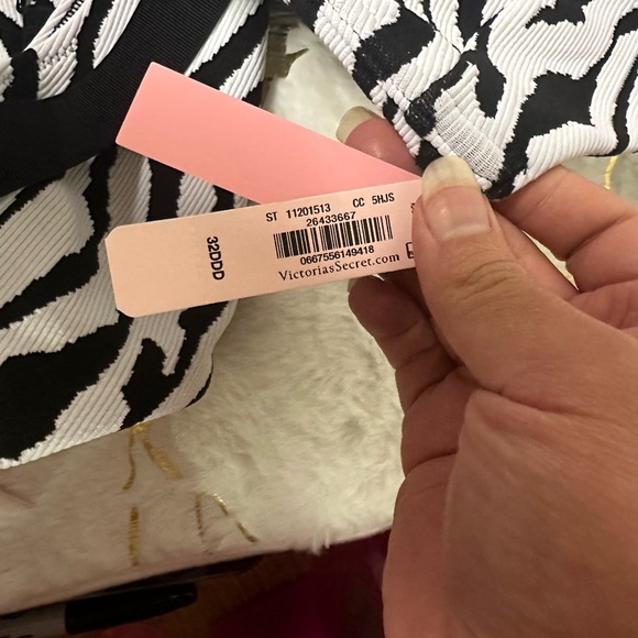 Victoria’s Secret Zebra Print Set Sz: M - Picture 8 of 8